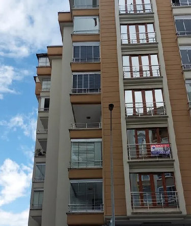 Samsun’da şoke eden, korkutan olay yaşandı! Üzerine öyle bir şey düştü ki: kadın apar topar hastaneye kaldırıldıktan sonra anlaşıldı ki...