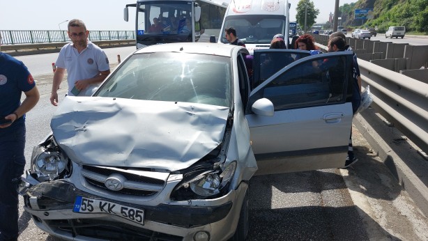 Foto - Samsun'da zincirleme kaza: 2 yaralı