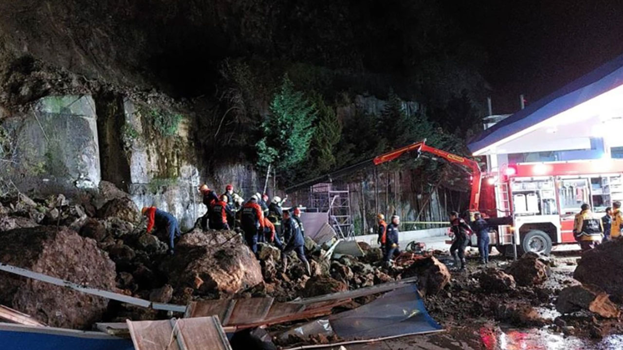 Foto - Samsun'daki heyelan faciasından kahreden haber