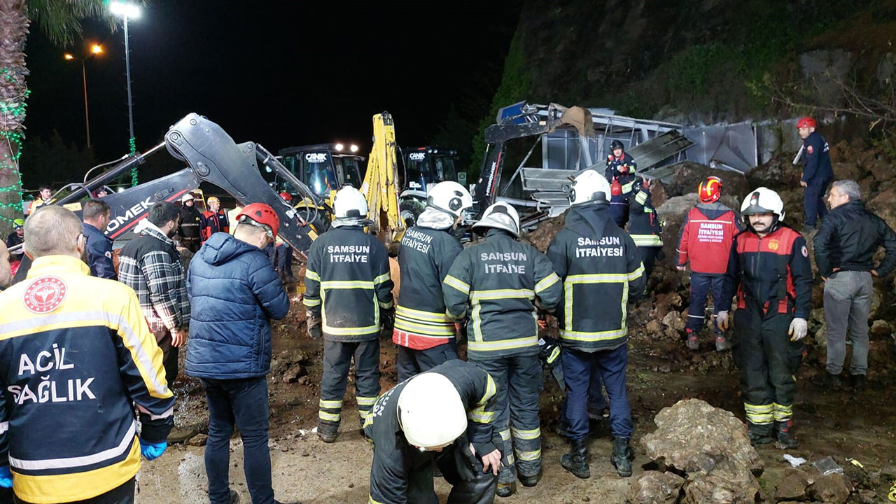Foto - Samsun'daki heyelan faciasından kahreden haber