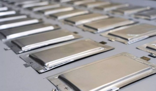 Foto - Samsung 9 dakikada şarj olan 20 yıl ömürlü pil geliştiriyor