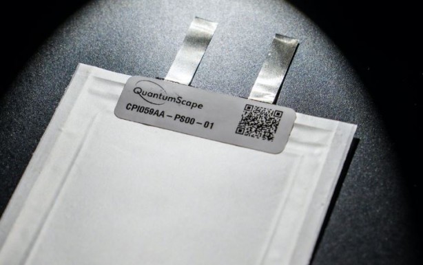 Foto - Samsung 9 dakikada şarj olan 20 yıl ömürlü pil geliştiriyor