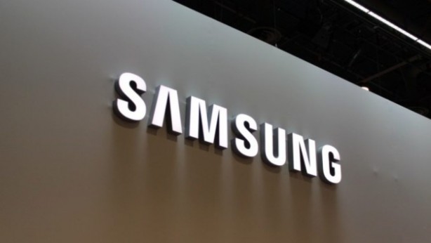 Samsung akıllı telefonda bir devre son veriyor