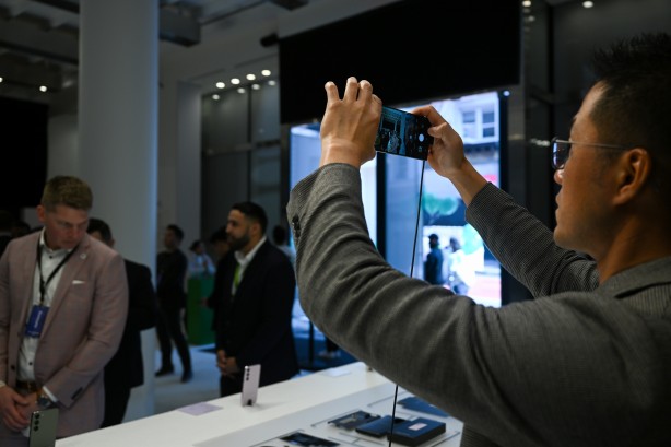 Foto - Samsung Galaxy S23 serisini tanıttı! İşte fiyatı