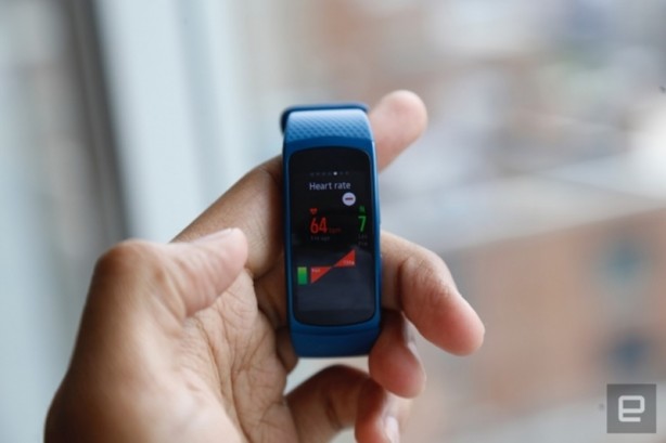 Foto - Samsung Gear Fit 2 özellikleri ve fiyatı