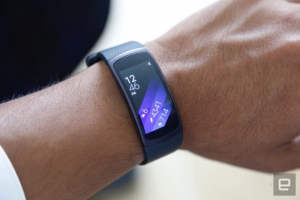 Foto - Samsung Gear Fit 2 özellikleri ve fiyatı