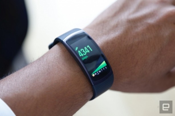 Foto - Samsung Gear Fit 2 özellikleri ve fiyatı