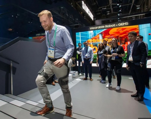 Foto - Samsung giyilebilir robot üretti! İşte özellikleri