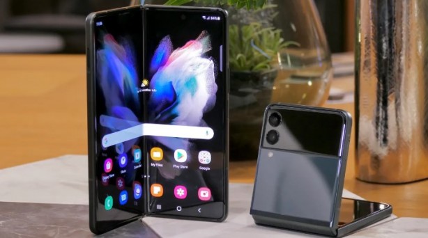 Foto - Samsung katlanabilir telefonla rakiplerini sarsmaya hazırlanıyor