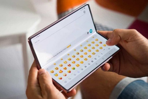 Foto - Samsung katlanabilir telefonla rakiplerini sarsmaya hazırlanıyor