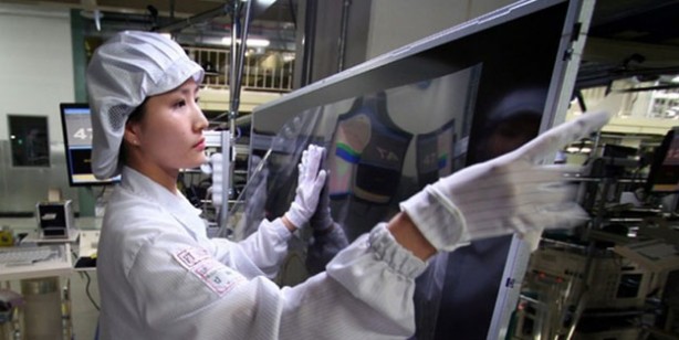 Foto - Samsung, LCD ekran defterini kapatıyor! Fabrikayı elden çıkardı