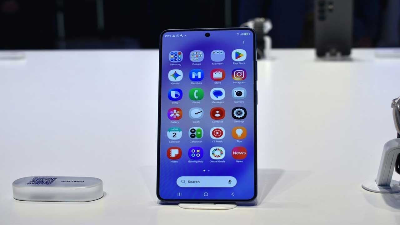 Foto - Samsung'dan ekran teknolojisinde devrim niteliğinde hamle: Galaxy S27 serisinde göz yorgunluğuna son!