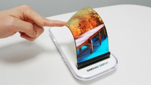 Foto - Samsung'dan katlanabilir telefon konsepti