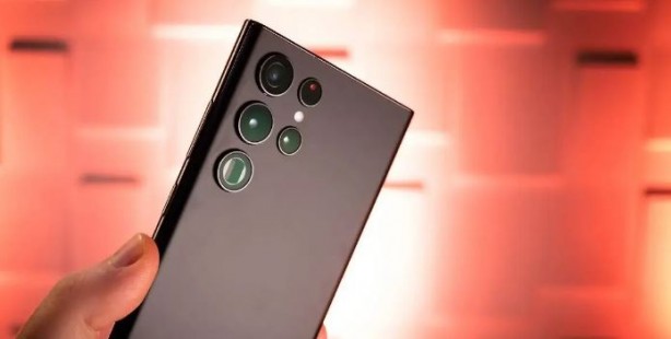 Foto - Samsung'dan kullanıcıları çıldırtan hata