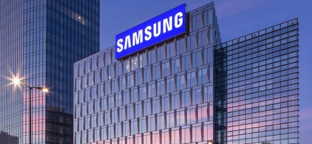 Foto - Samsung'dan telefonla bulunabilen kredi kartı