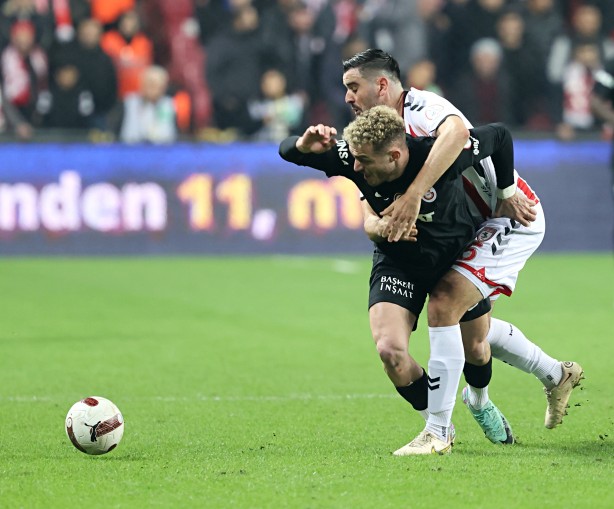 Foto - Samsunspor Başkanı Yüksel Yıldırım canlı yayında açıkladı! Hain ilan edecekler…