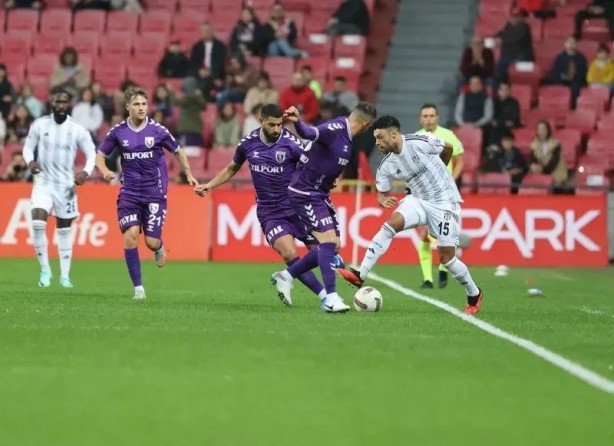 Foto - Samsunspor maçındaki penaltı kararı çok konuşuldu! Beşiktaş’ın kazandığı penaltı tartışıldı