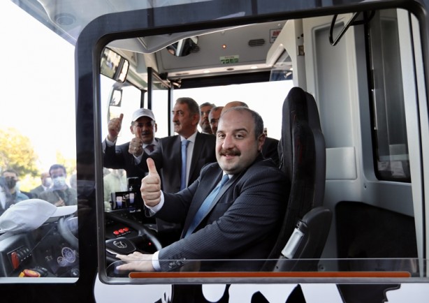 Foto - Sanayi İşbirliği Projesi kapsamında geliştirildi! Elektrikli otobüs o şehrimize hizmet edecek