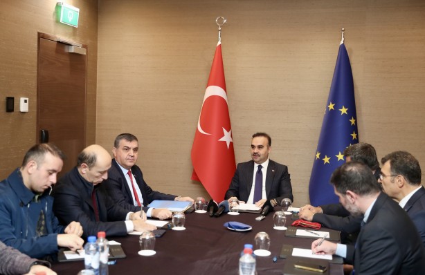 Foto - Sanayi ve Teknoloji Bakanı Kacır, müthiş gelişmeyi duyurdu: AB'nin Türkiye'ye çok güçlü şekilde ihtiyacı var! Türkiye Avrupa'da bir numara