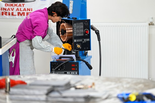 Foto - "Sanayide kadın eli projesi" Büyük bir başarıya imza attı