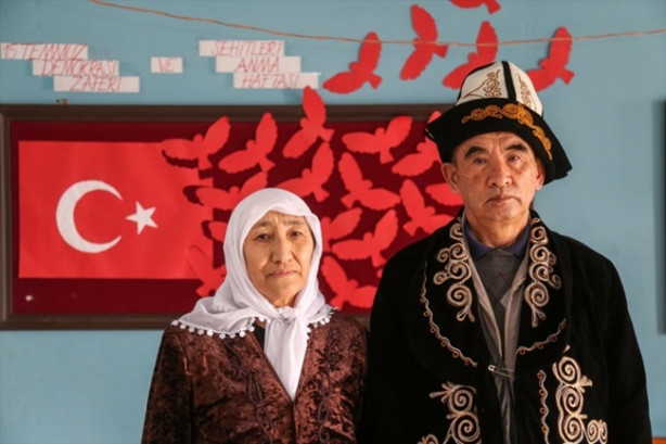 Foto - Sandık başında renkli görüntüler!