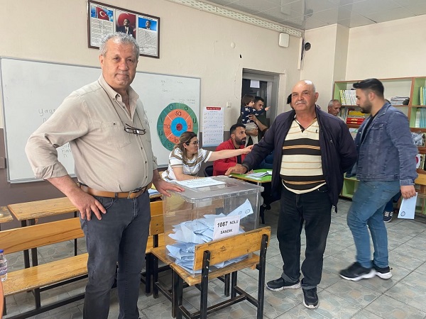 Foto - Sandık başından morga! Oyunu kullanan vatandaştan kötü haber