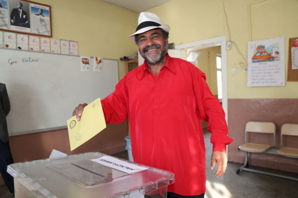 Foto - Sandık başından ilk görüntüler