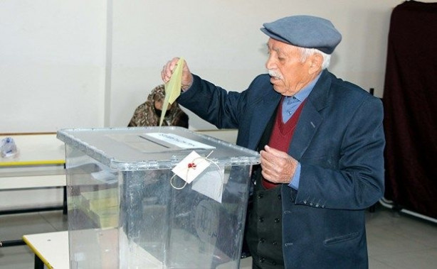 Foto - Sandık başından ilk görüntüler
