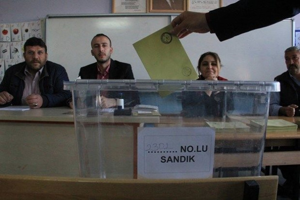 Foto - Sandık başından ilk görüntüler