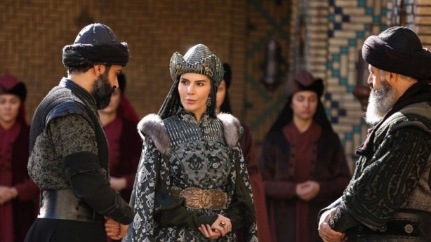 Foto - Sanıldığı gibi değilmiş! Terken Hatun bambaşka birisi çıktı