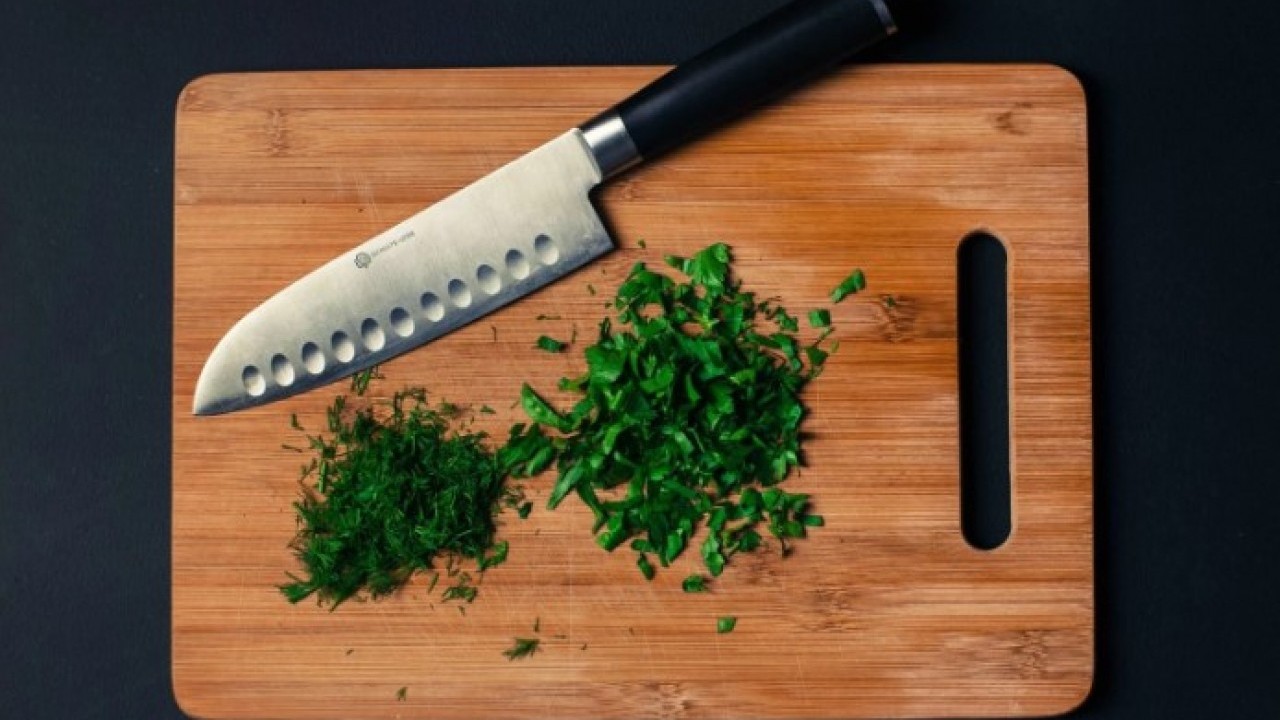 Foto - Saniyeler içinde sorun çözülecek! Sarımsakların kabuğunu soymanın kolay yolu