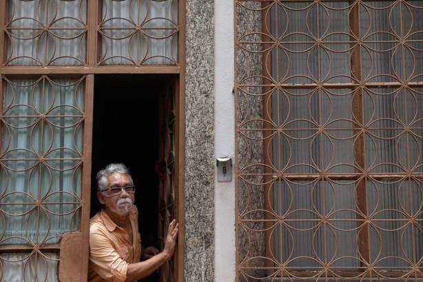 Foto - Sanki hiç takılmamış gibi! Bu maskeleri görenler şaşkına dönüyor