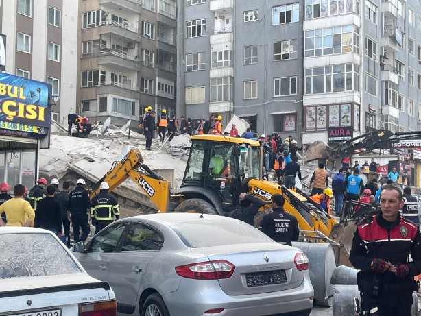 Şanlıurfa'da 6 katlı bina yıkıldı! Arama kurtarma çalışmaları başlatıldı