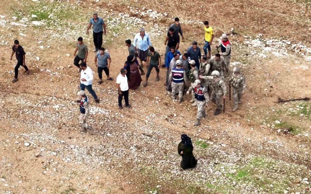 Şanlıurfa'da çok büyük skandal! Kaçak elektriği kesmeye giden ekipler hayatının şokunu yaşadı