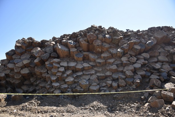 Foto - Şanlıurfa'da dünyayı sallayan keşif! Bölge apar topar güvenlik şeridiyle kapatıldı