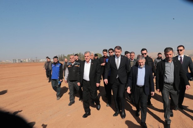 Foto - Şanlıurfa'da konteyner kent kuruluyor! Bakan Nebati incelemelerde bulundu