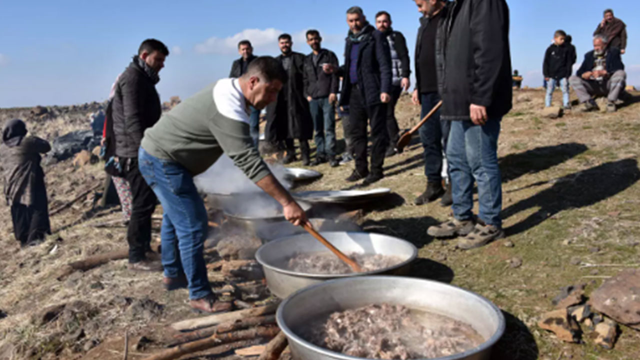 Foto - Şanlıurfa'da korkutan gelişme! İmamlar duaya çıktı