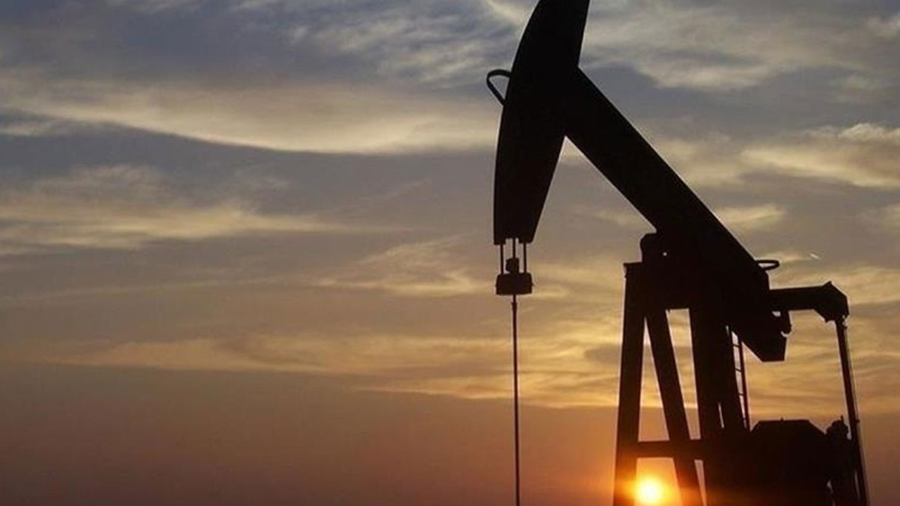 Foto - Şanlıurfa'da petrol heyecanı! Devlet yetkilisi 'müdahalede bulunmayın' diye uyardı