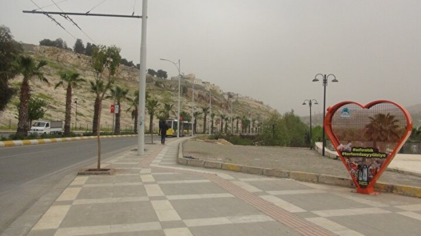 Foto - Şanlıurfa'da toz bulutu etkisi