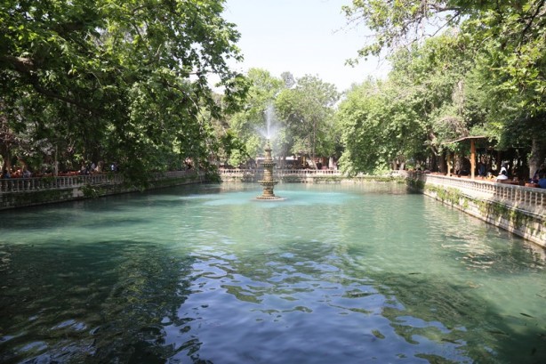 Şanlıurfa'nın turizm merkezi: Balıklıgöl