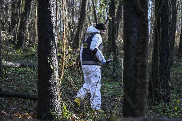 Foto - Santa Maria Kilisesi'ndeki saldırıda kullanılan silahlardan biri bakın nerede bulundu!