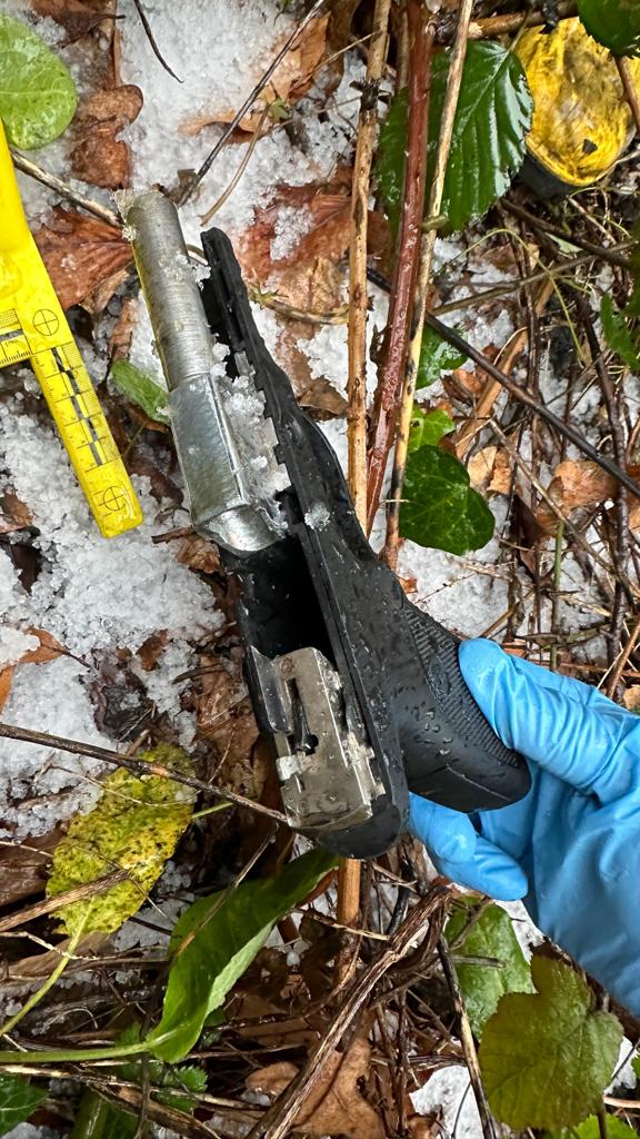 Foto - Santa Maria Kilisesi'ndeki saldırıda kullanılan silahlardan biri bakın nerede bulundu!