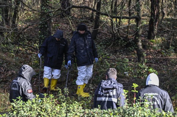 Foto - Santa Maria Kilisesi'ndeki saldırıda kullanılan silahlardan biri bakın nerede bulundu!