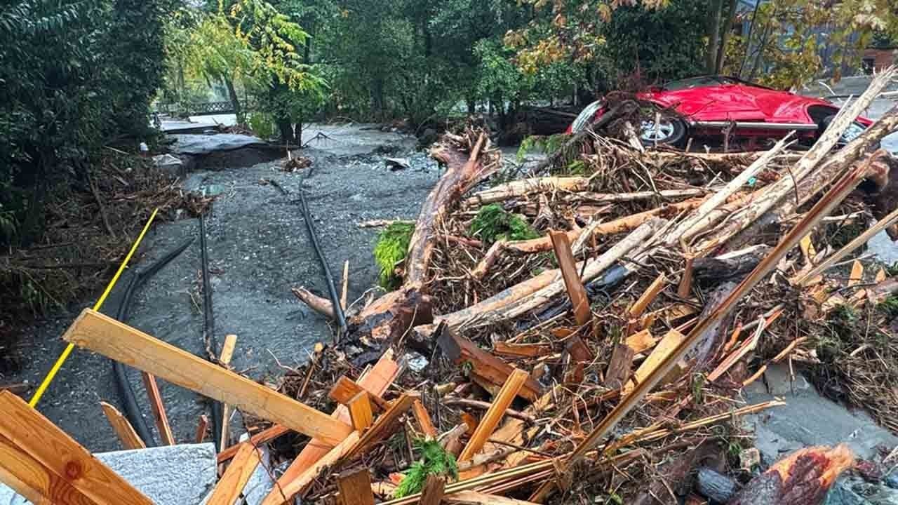 Foto - Sapanca’yı sel vurdu! Köprüler yıkıldı, bungalovlar hasar gördü