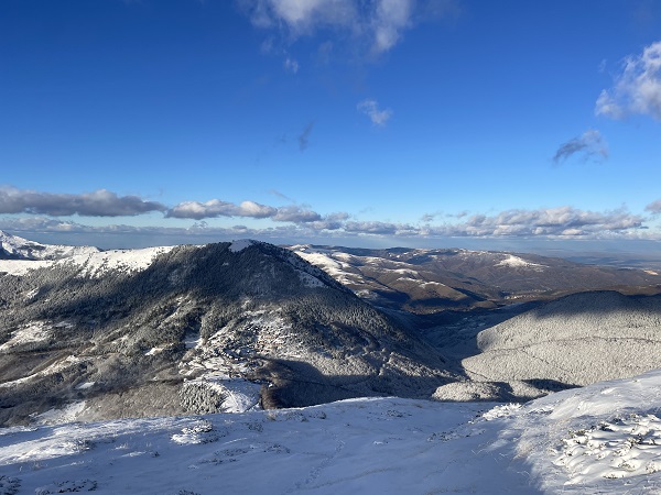 Foto - Şar Dağları’na mevsimin ilk karı yağdı