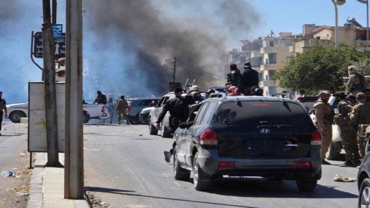 Foto - Şara çok zor durumda! 4 koldan kuşatıp aynı anda saldırıya geçtiler