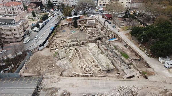 Foto - Saraçhane'de 1500 yıllık heykel bulundu