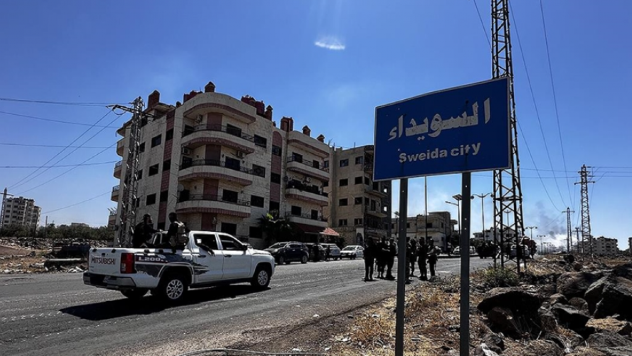 Foto - Şara'dan tüm dünyayı şaşırtan karar! Kendi askerlerini gözaltına aldırdı