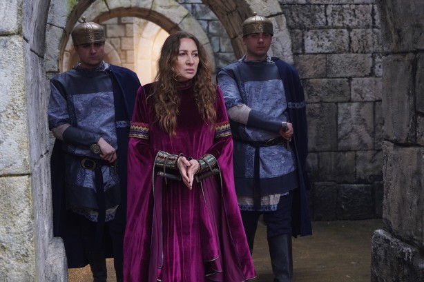 Sarayda düğüm çözülüyor… Fatih Sultan Mehmed’in hayatına ışık tutan dizide 3. bölüm