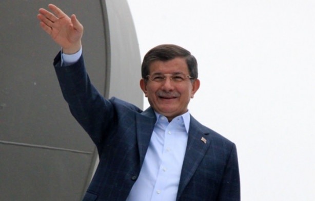 Foto - Sare Davutoğlu'ndan dikkat çeken hareket